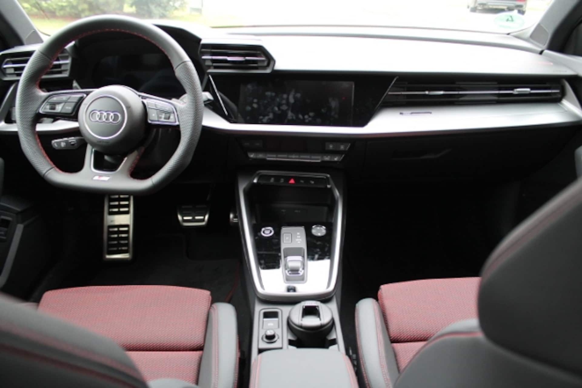 Audi A3 Sportback S line