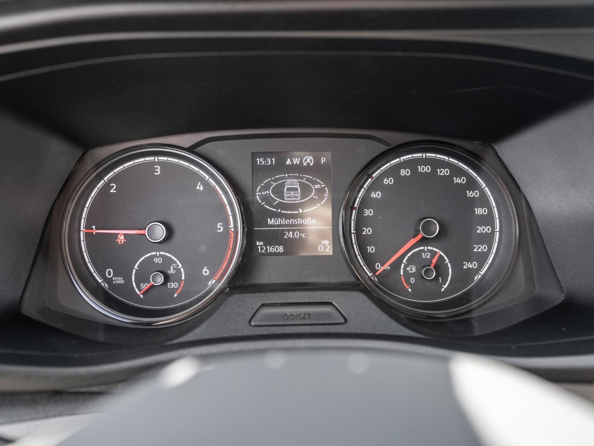 Volkswagen T6.1 Transporter Kasten langer Radstand