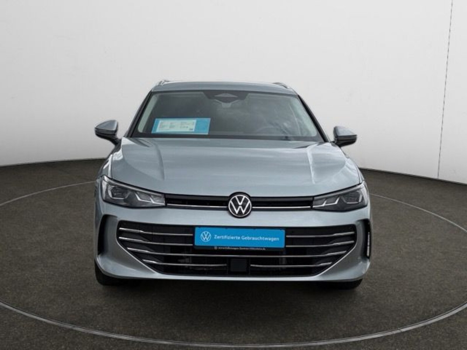 Volkswagen Passat – Bild 8