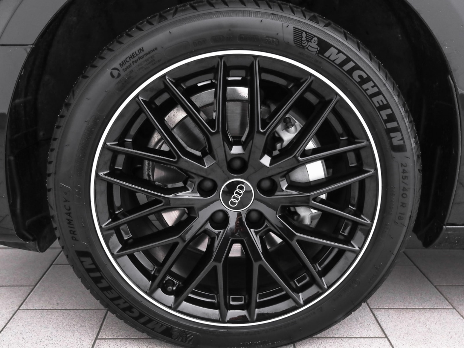 Audi A4 Avant – Bild 3