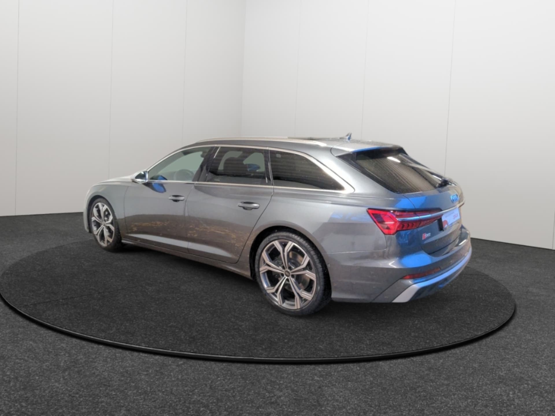 Audi S6 Avant