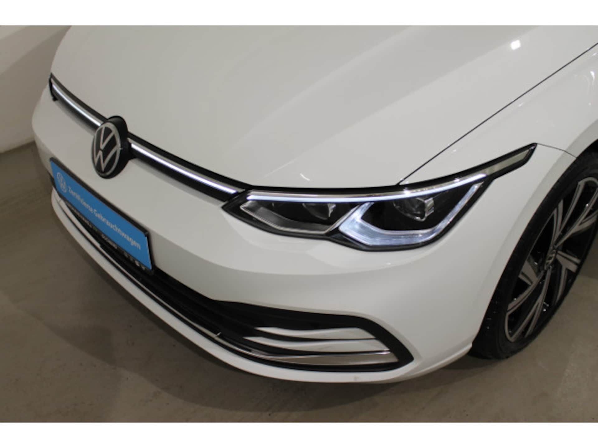 Volkswagen Golf Style