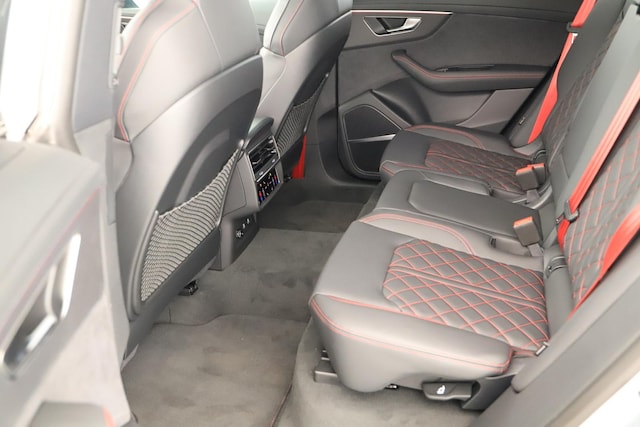 2026 Audi Q8 Prestige - Photo 32