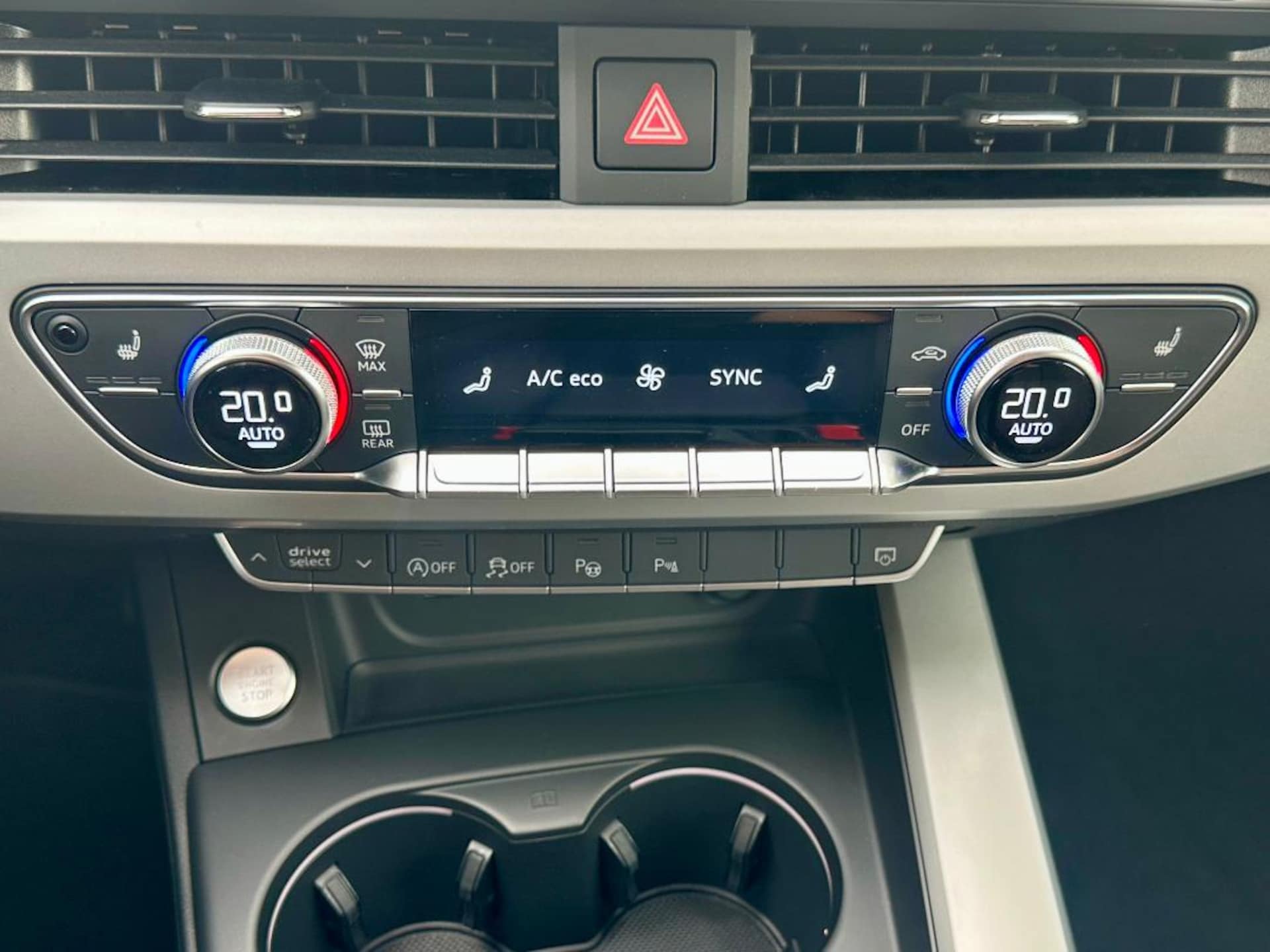 Audi A4 Avant S line