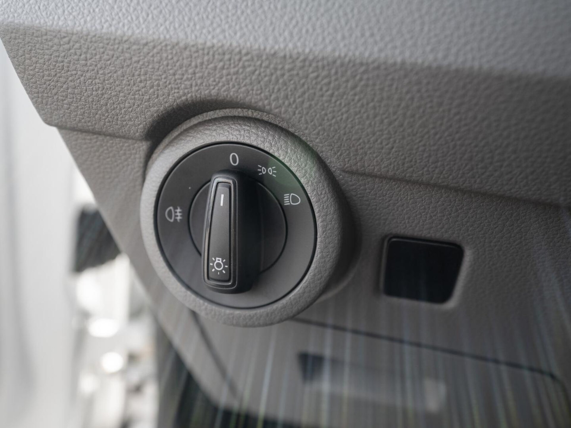 Volkswagen T6.1 Transporter Kasten langer Radstand