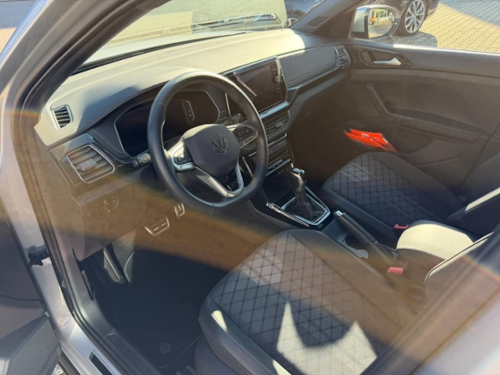 Volkswagen T-Cross – Bild 13
