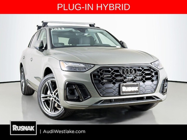 Photo of 2023 Audi Q5 TFSI e 
