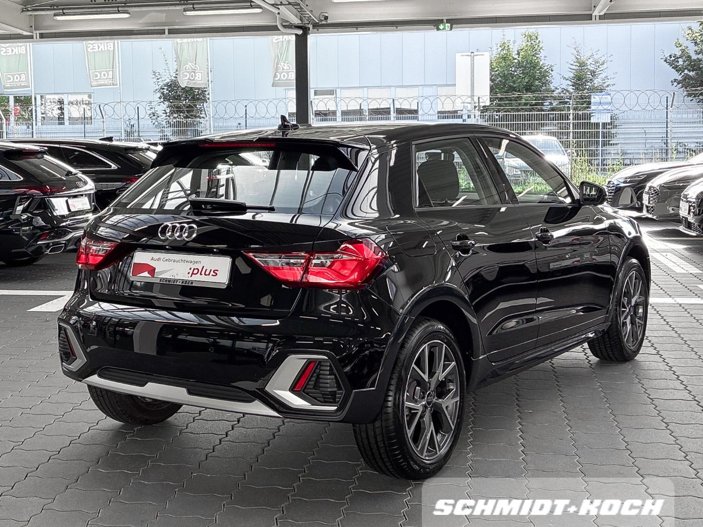Bild über Audi A1 allstreet 35 TFSI S tronic - für weitere Informationen kontaktieren Sie den Audi Partner