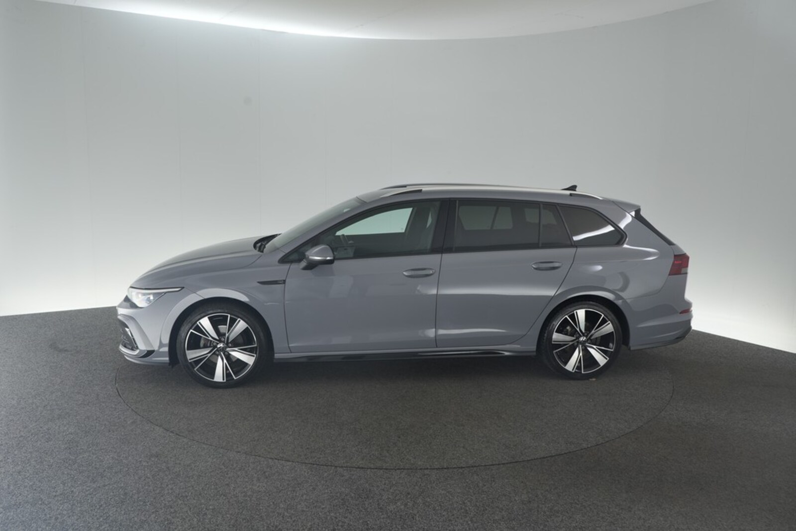 Volkswagen Golf Variant – Bild 6