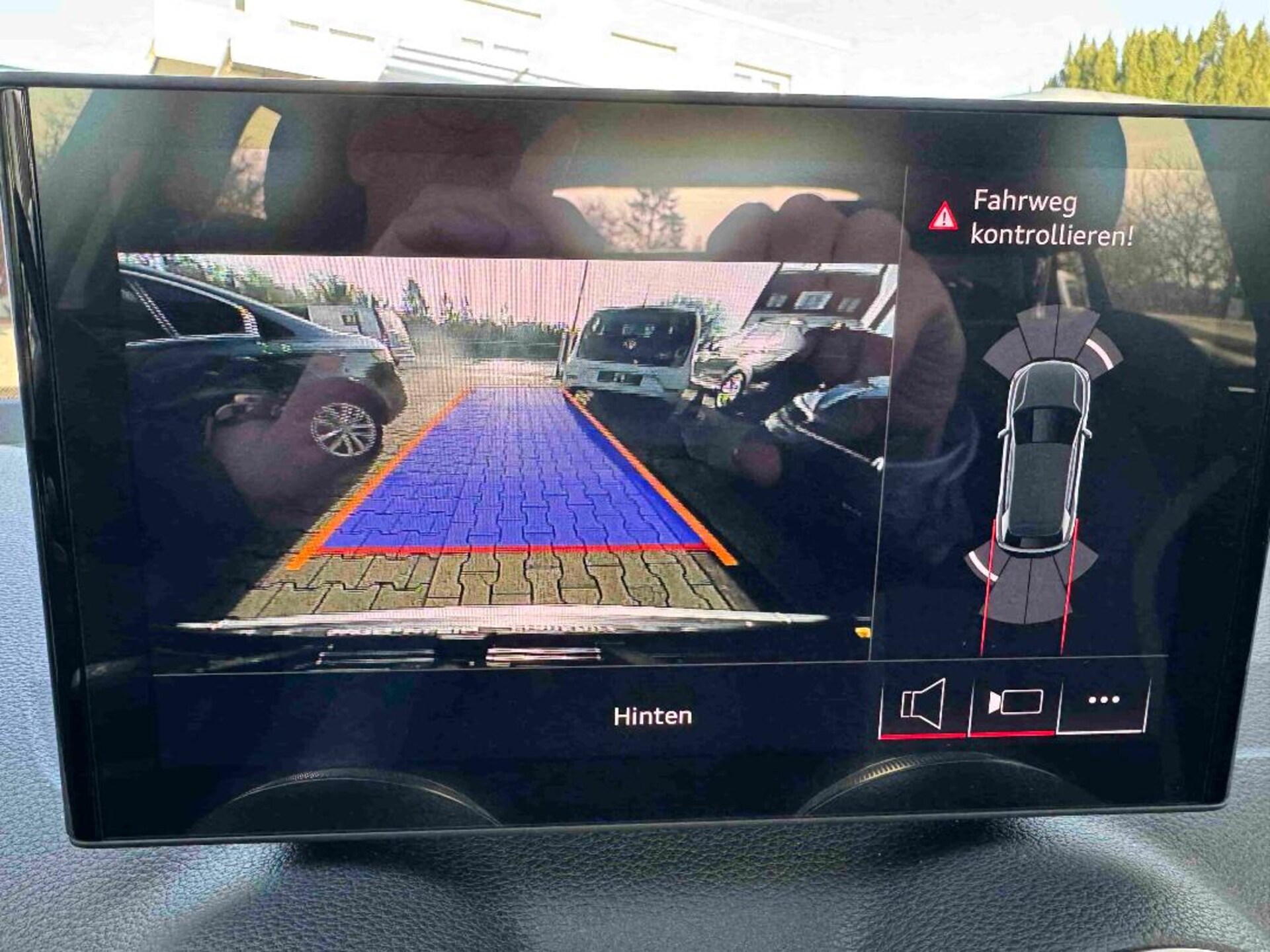 Audi Q2 S line