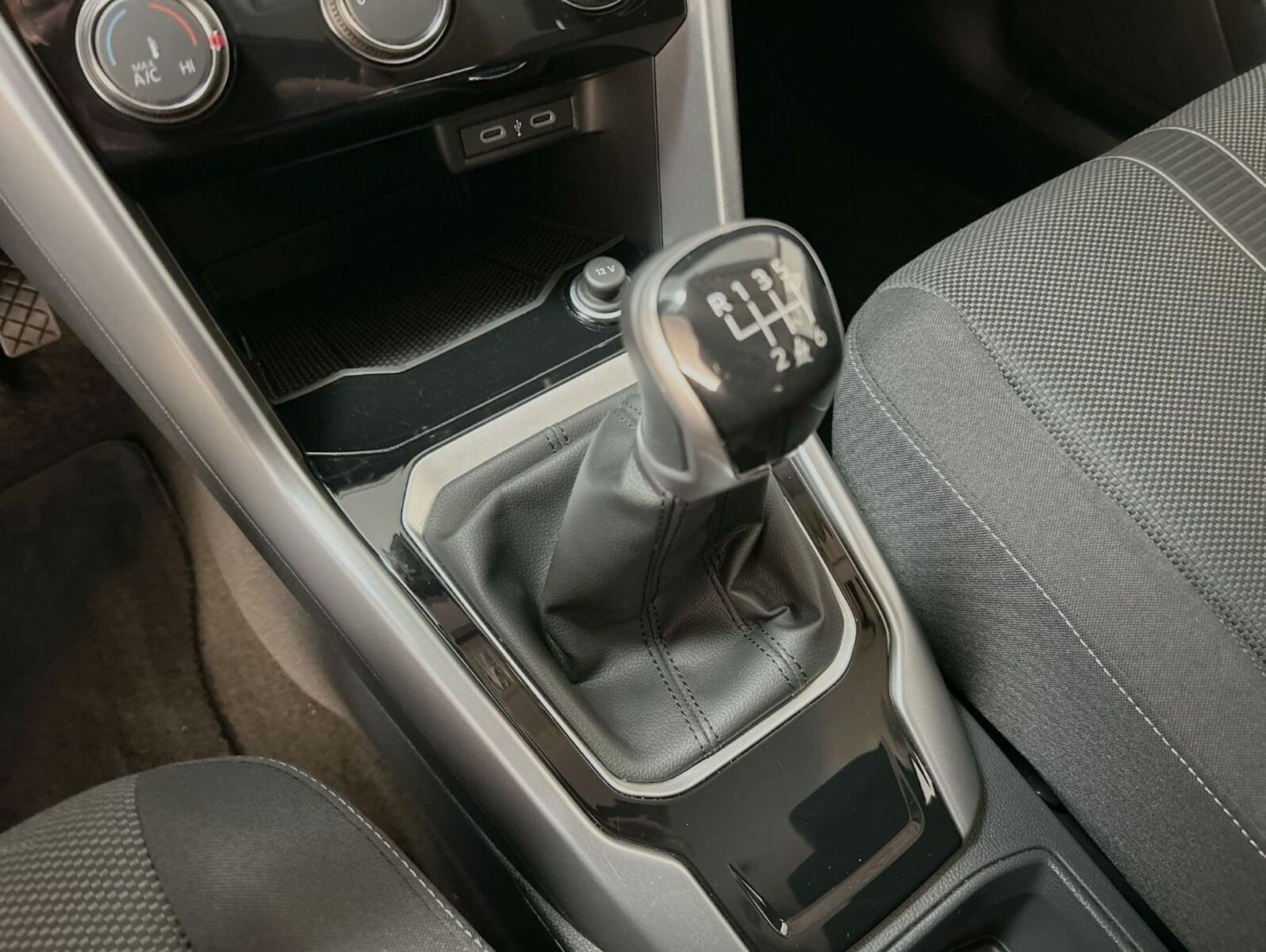 Volkswagen T-Roc – Bild 17