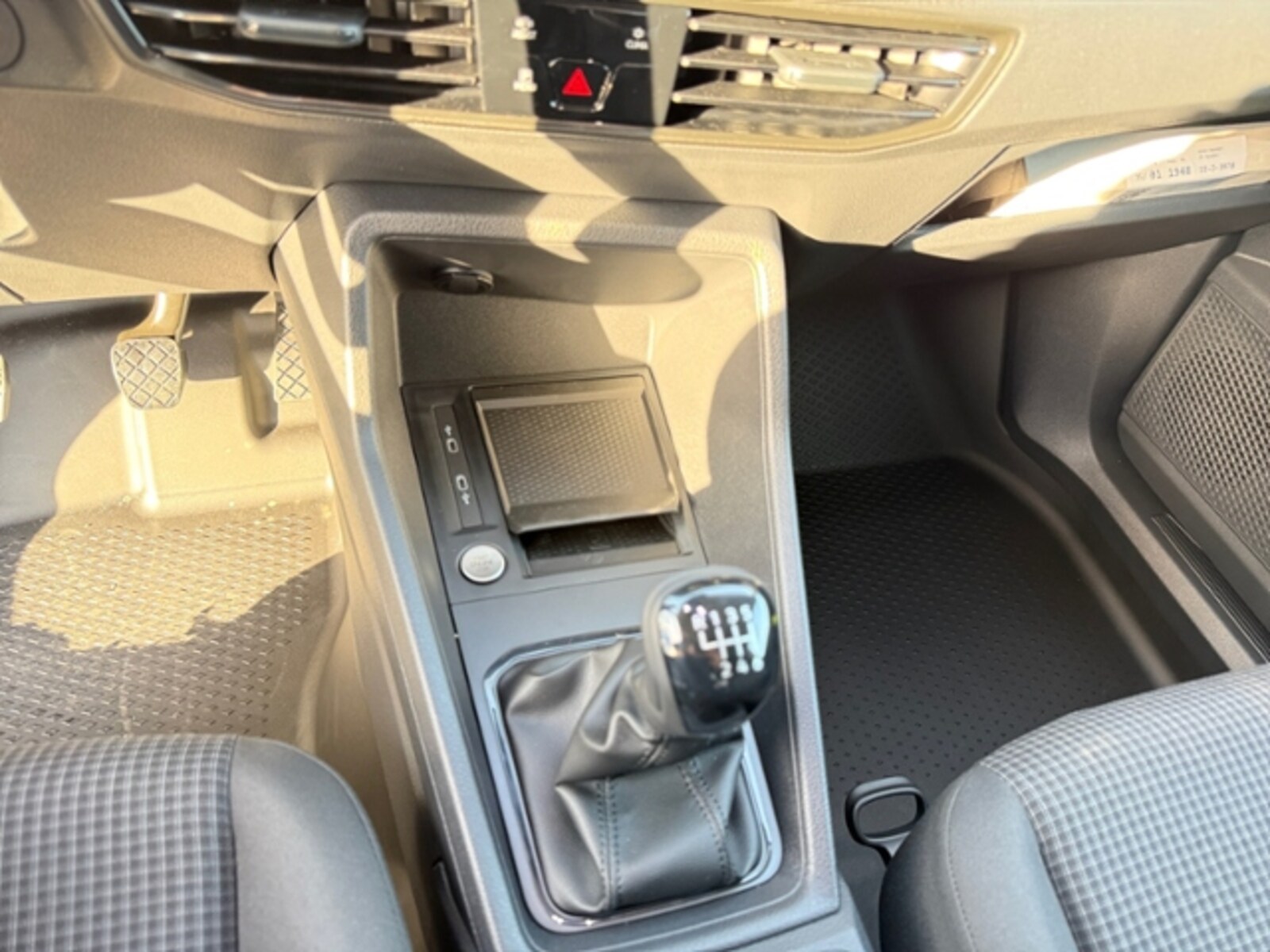 Volkswagen Caddy Cargo – Bild 14
