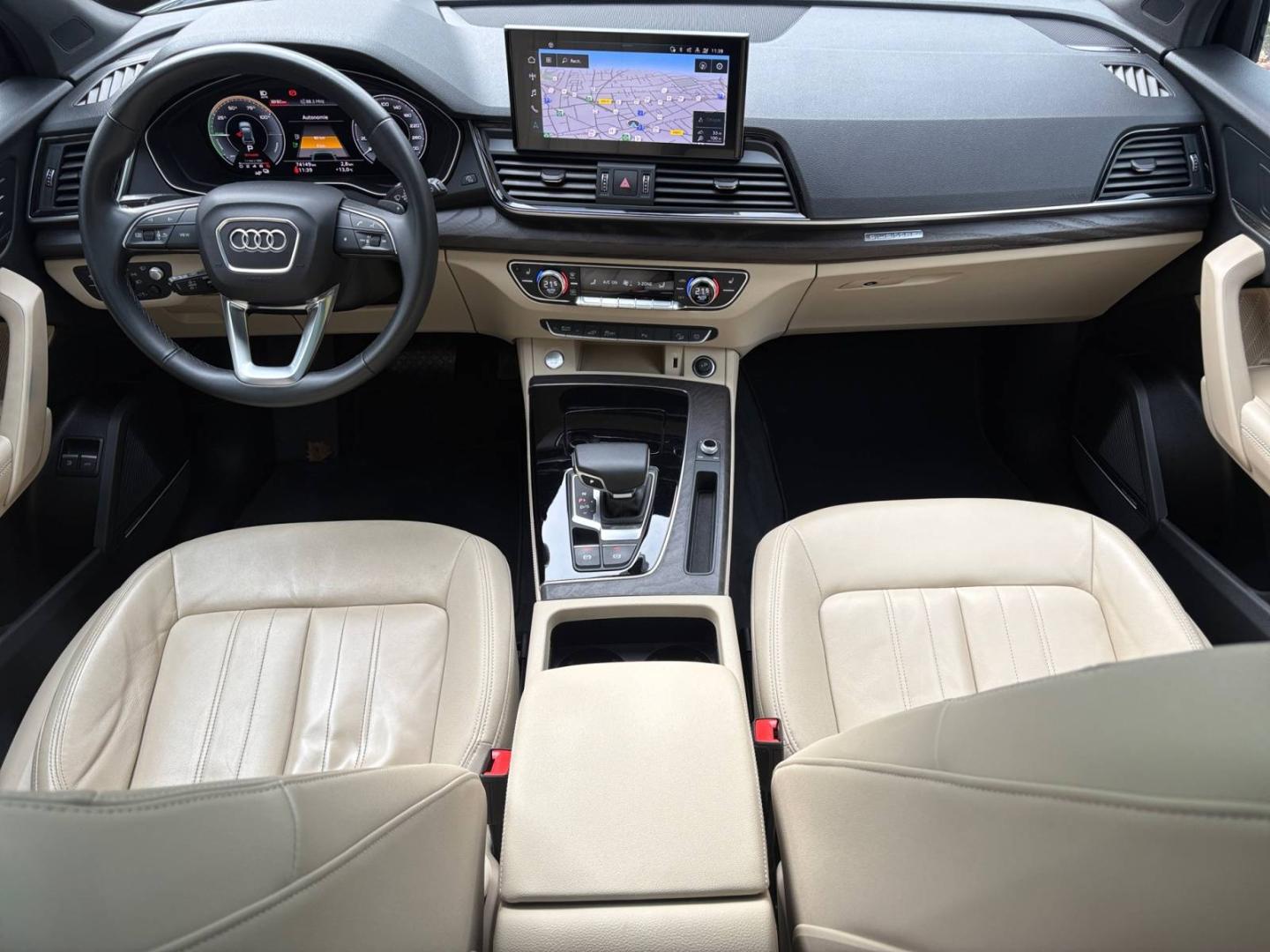 Image about Audi Q5 TFSI e Design 50 TFSI e quattro 220 kW (299 ch) S tronic