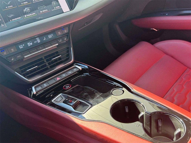 2026 Audi S e-tron GT Prestige - Photo 21
