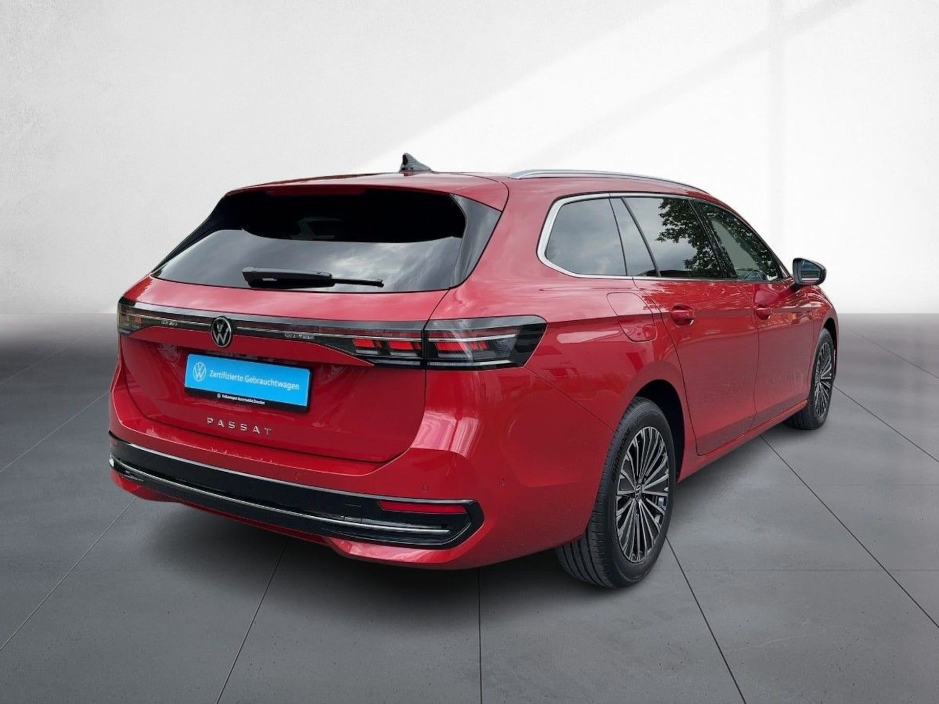 Volkswagen Passat Elegance