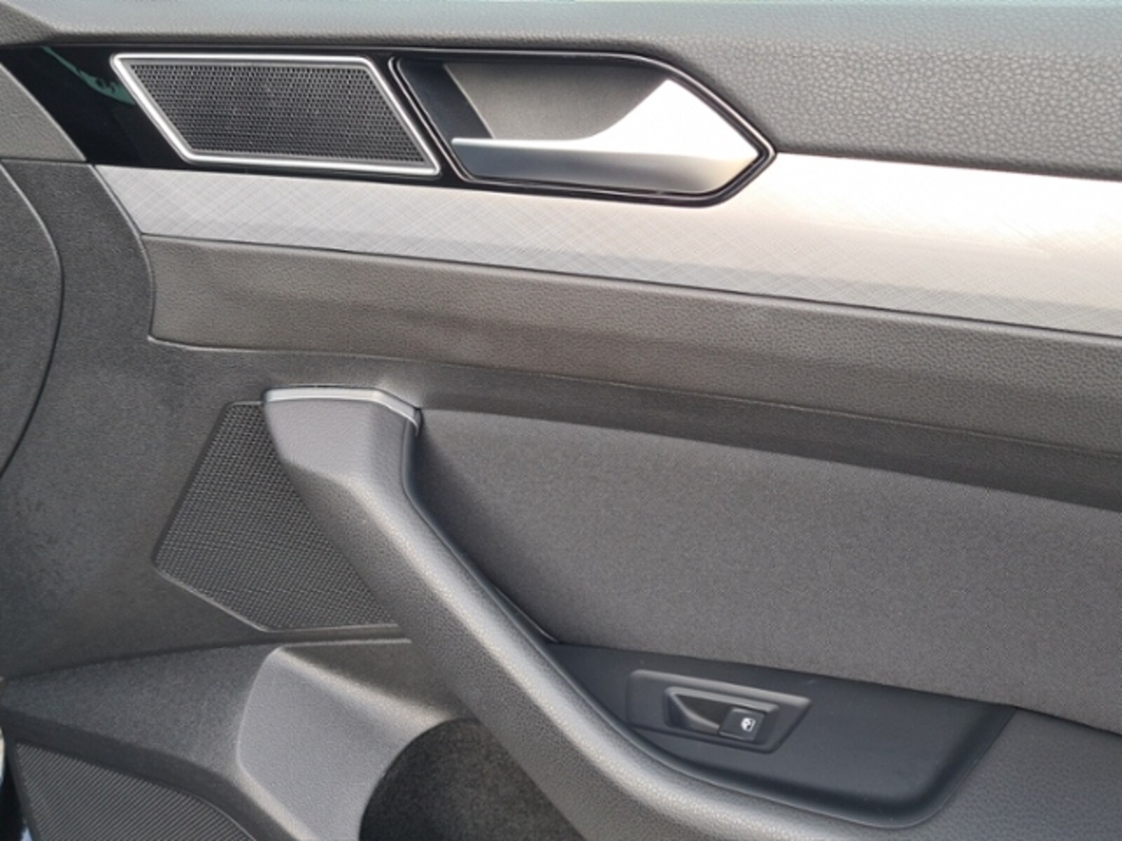 Volkswagen Passat Variant – Bild 14
