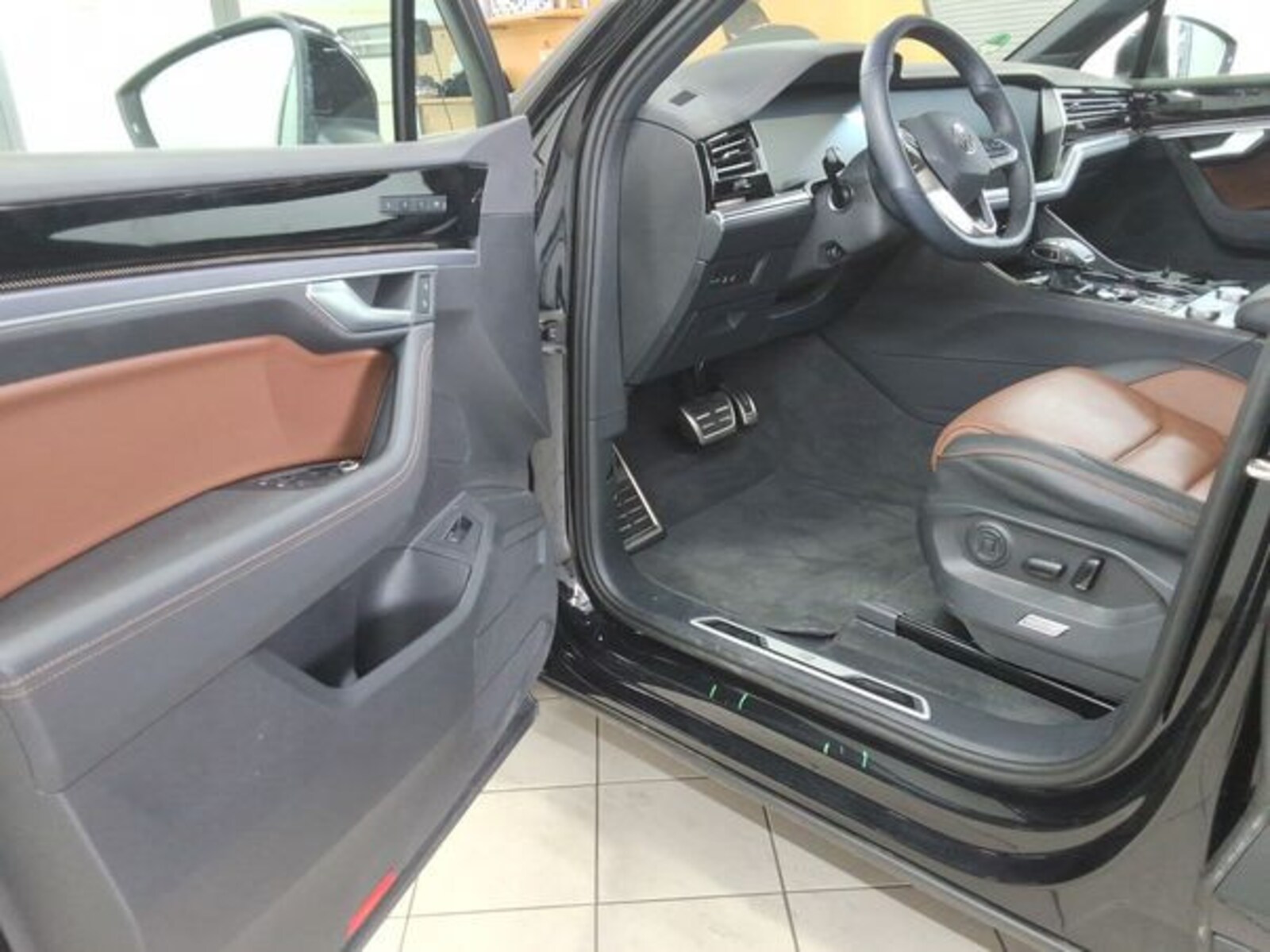 Volkswagen Touareg – Bild 4