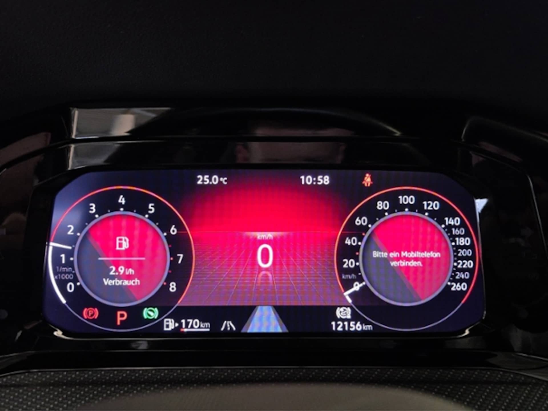 Volkswagen Golf R-Line