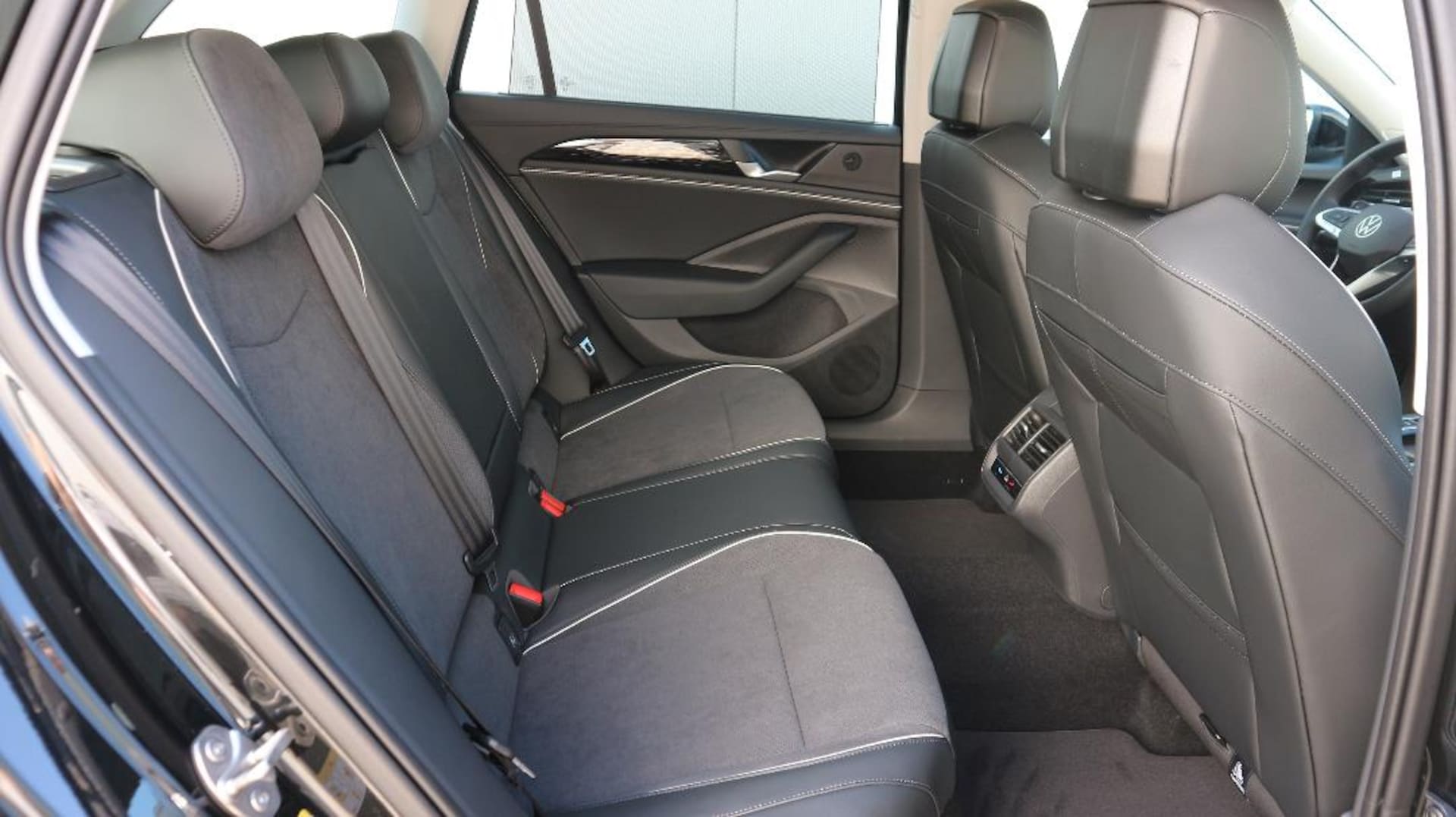 Volkswagen Passat Elegance