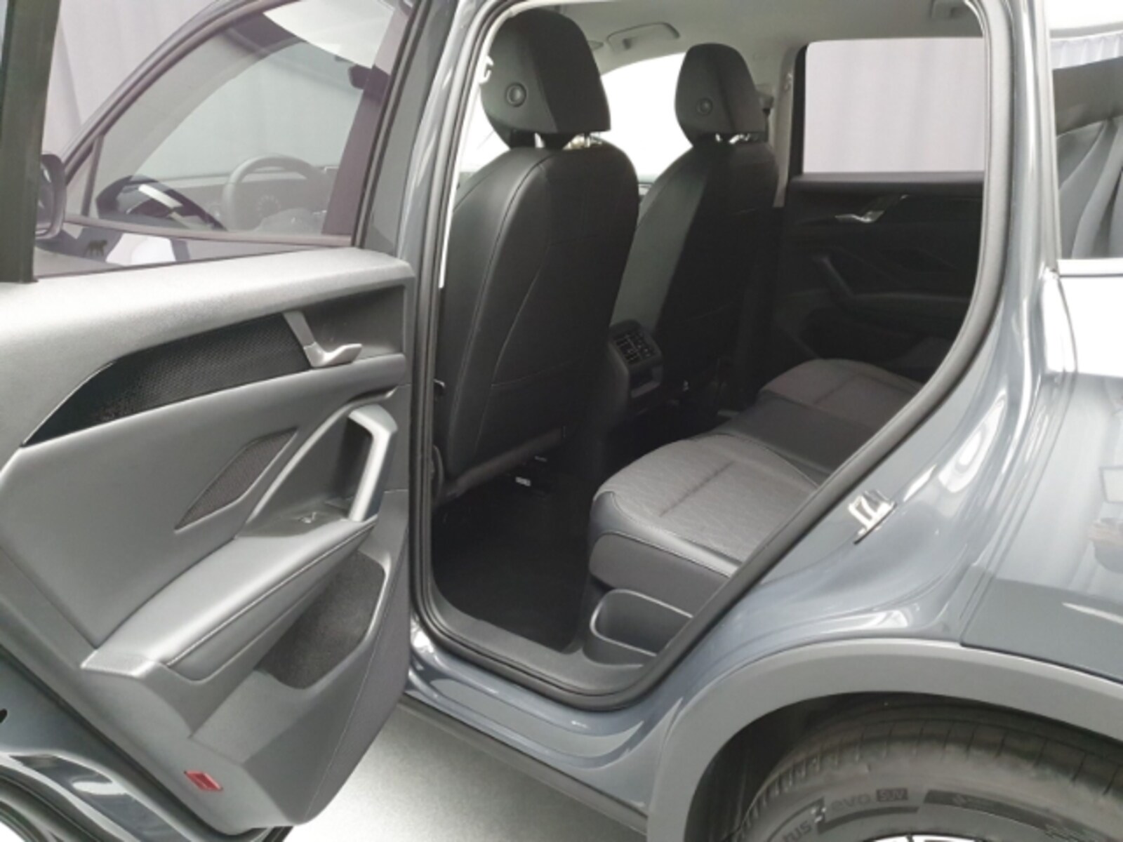 Volkswagen Tiguan – Bild 9