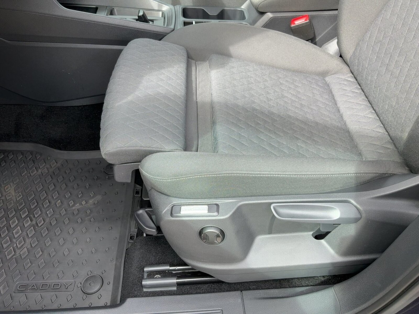 Volkswagen Caddy Maxi – Bild 18