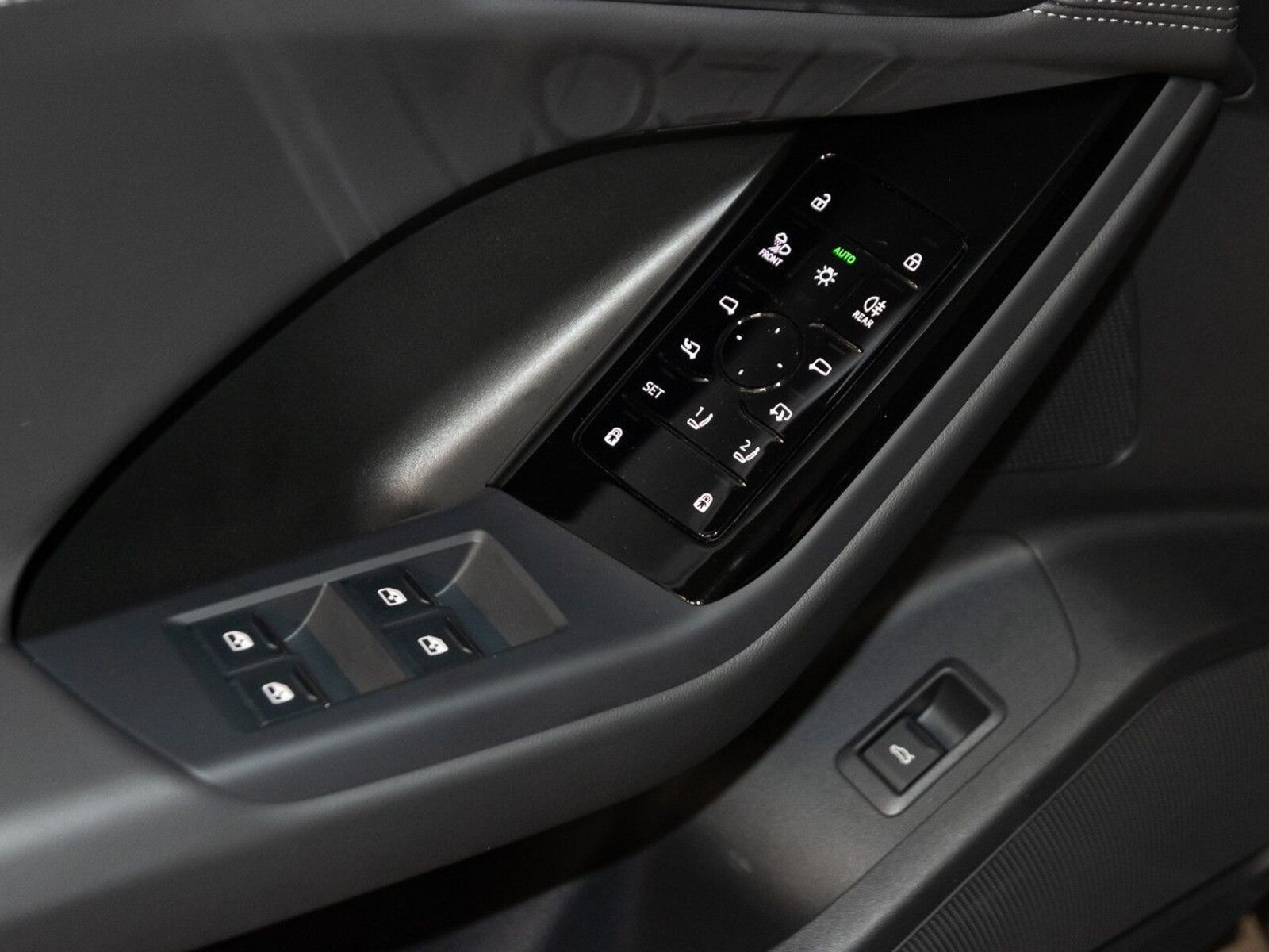Audi Q6 e-tron – Bild 17