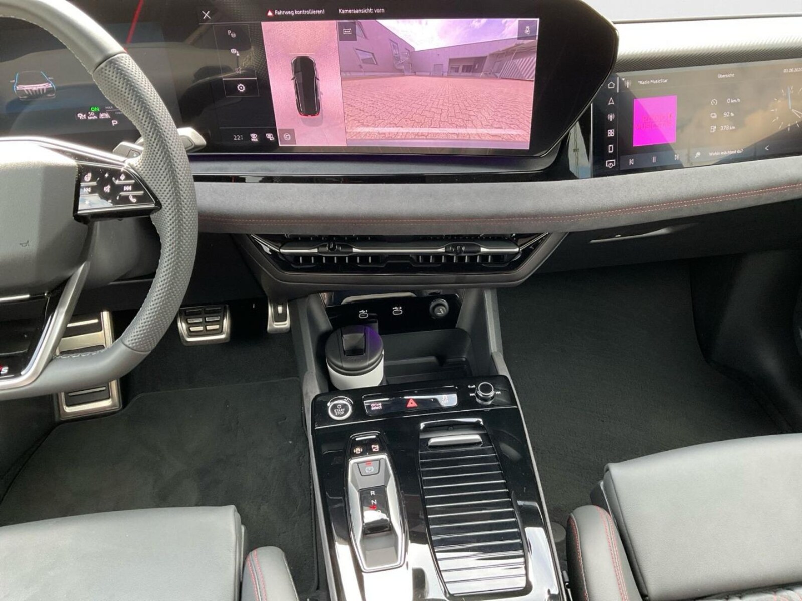 Audi Q6 Sportback e-tron – Bild 11