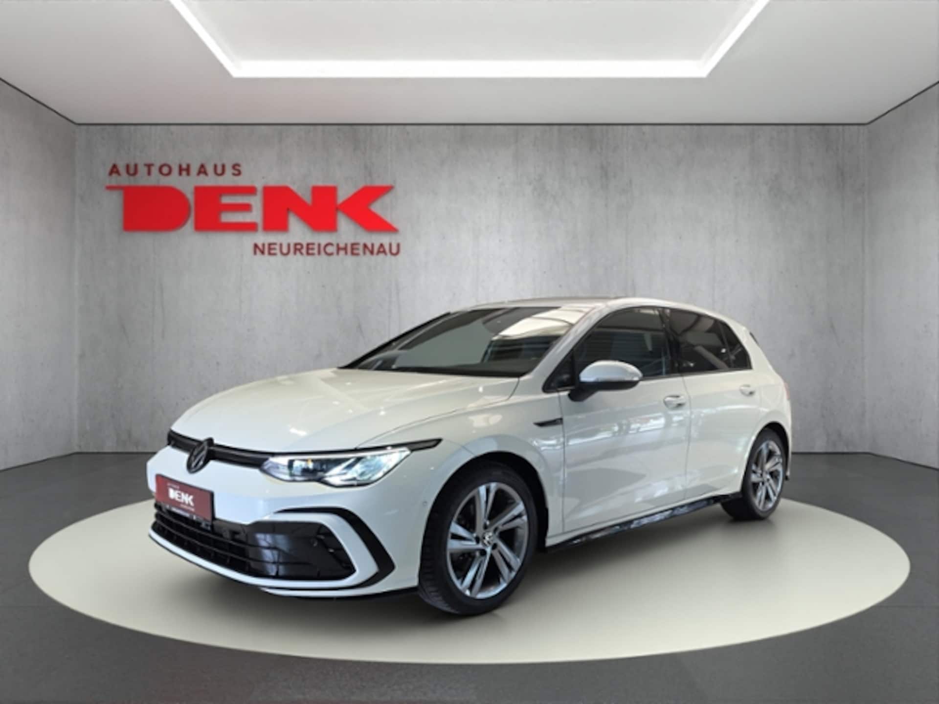 Volkswagen Golf R-Line