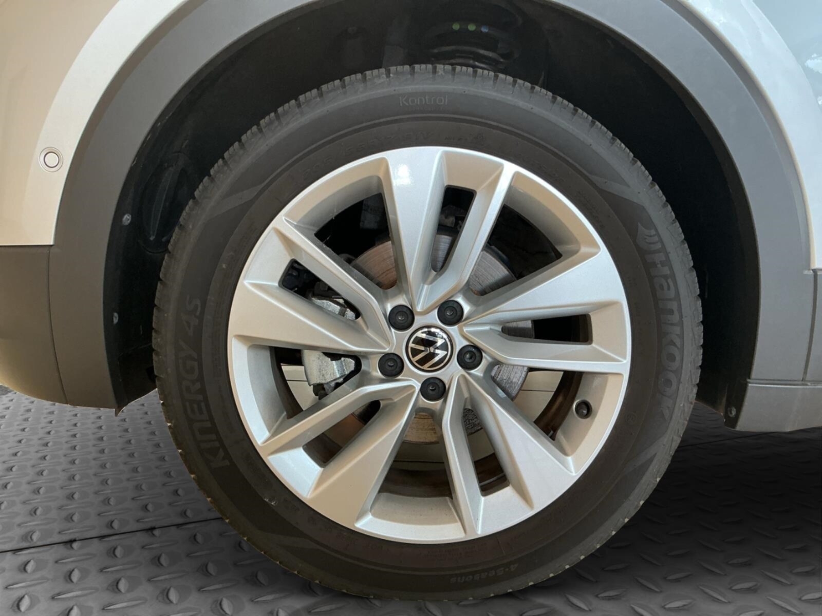 Volkswagen T-Cross – Bild 9