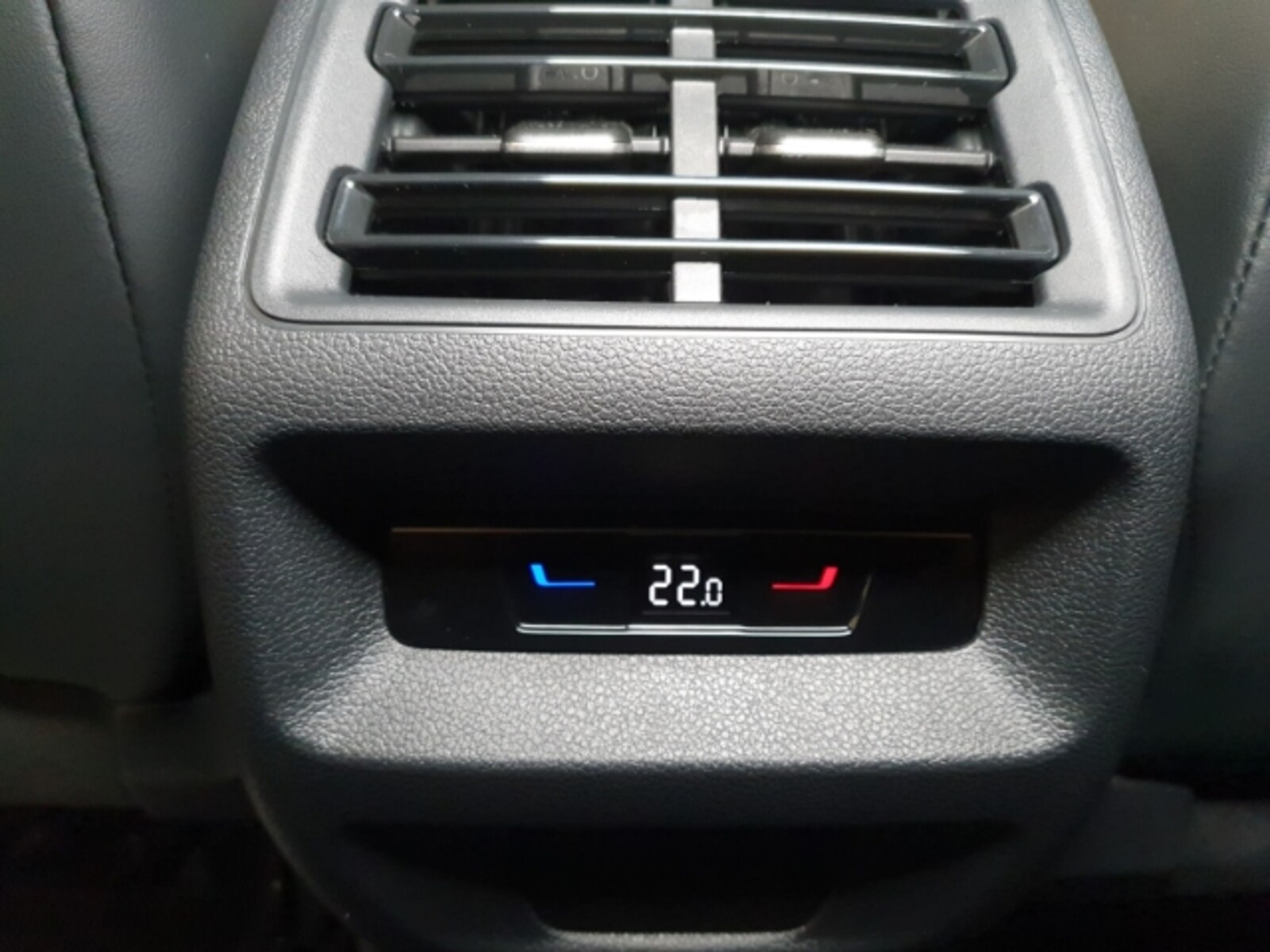 Volkswagen Tiguan – Bild 12