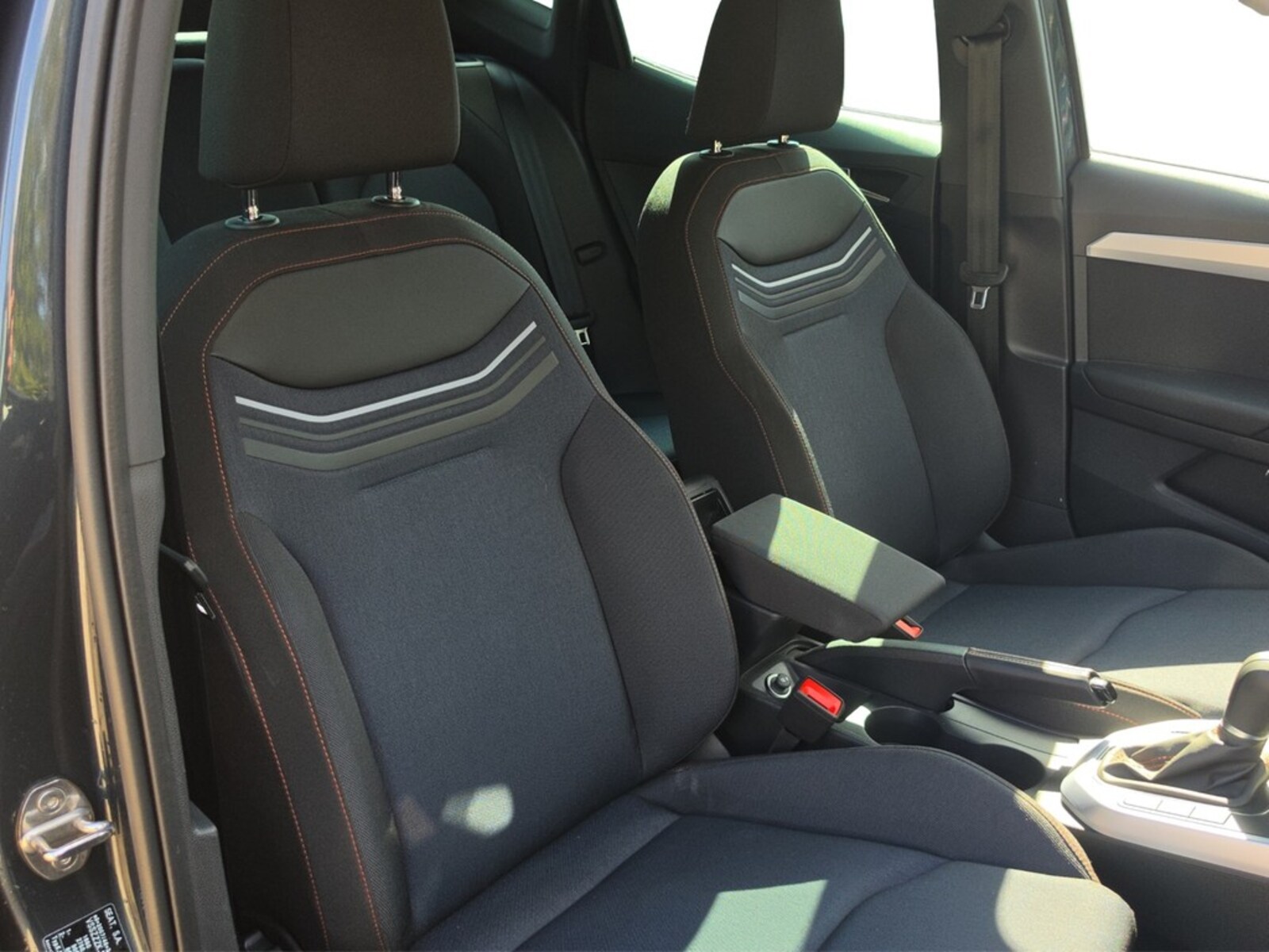 SEAT Arona – Bild 10