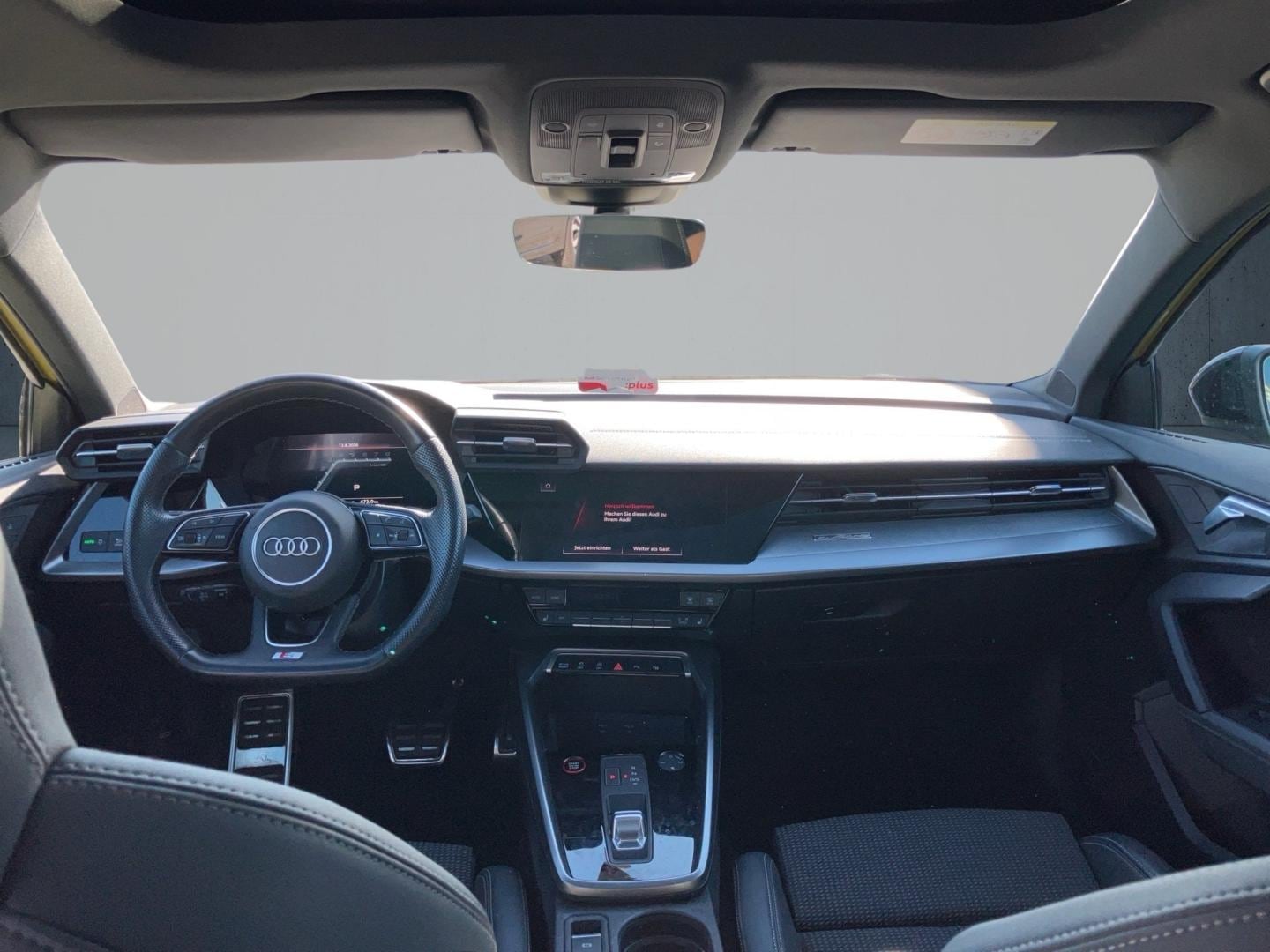 Bild über Audi S3 Sportback TFSI quattro S tronic - für weitere Informationen kontaktieren Sie den Audi Partner