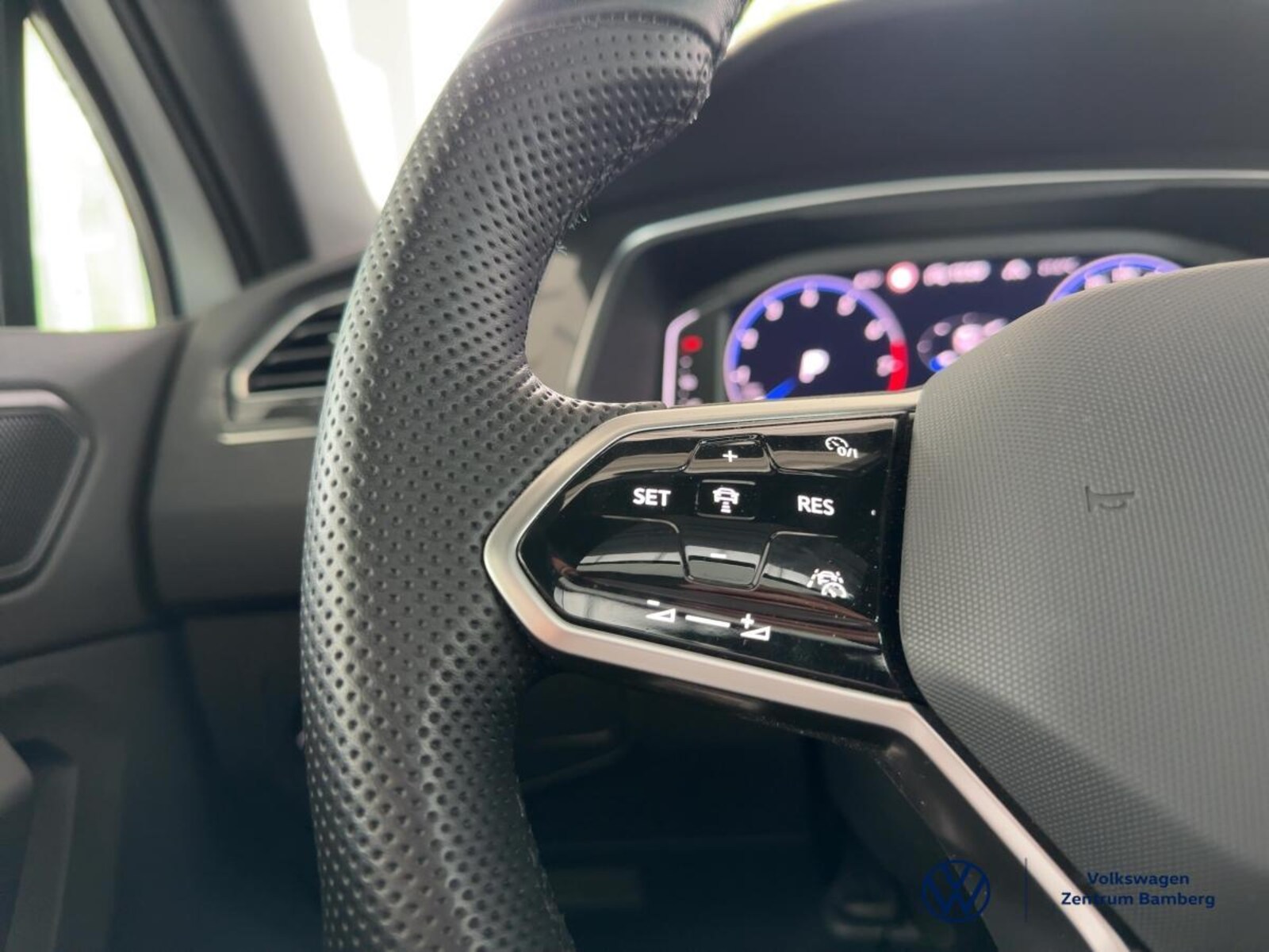 Volkswagen Tiguan – Bild 13