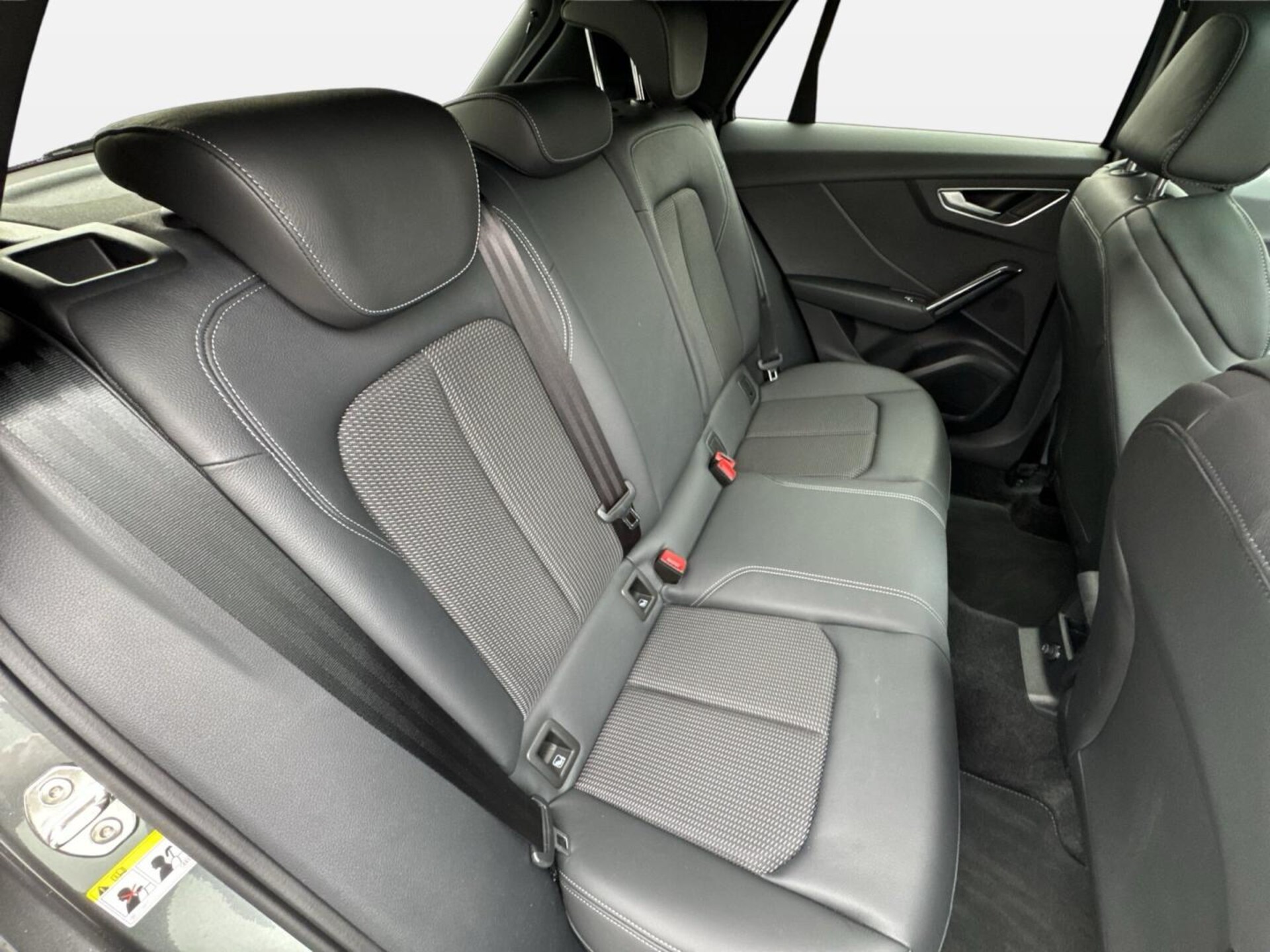 Audi Q2 S line