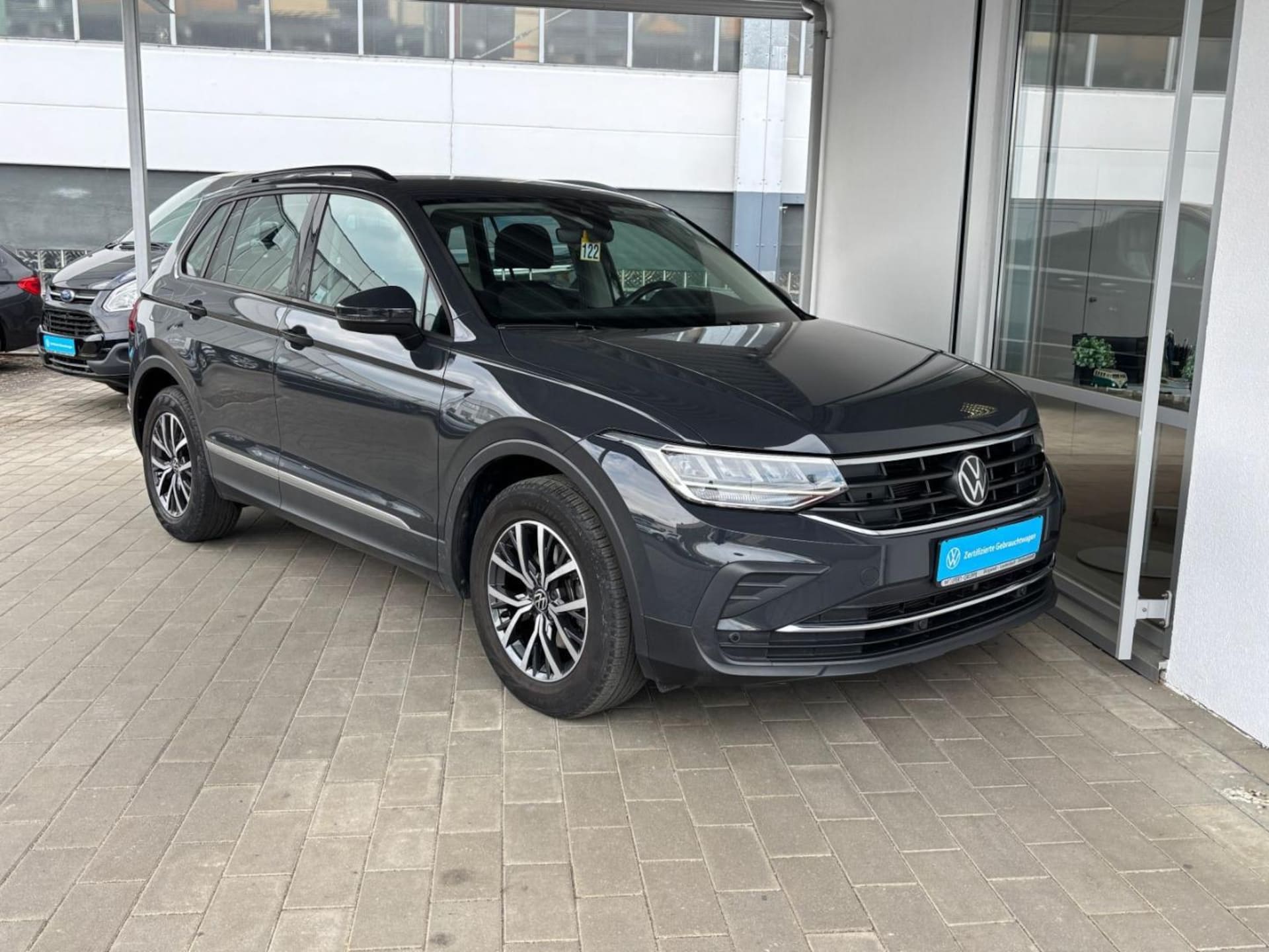 Volkswagen Tiguan Life