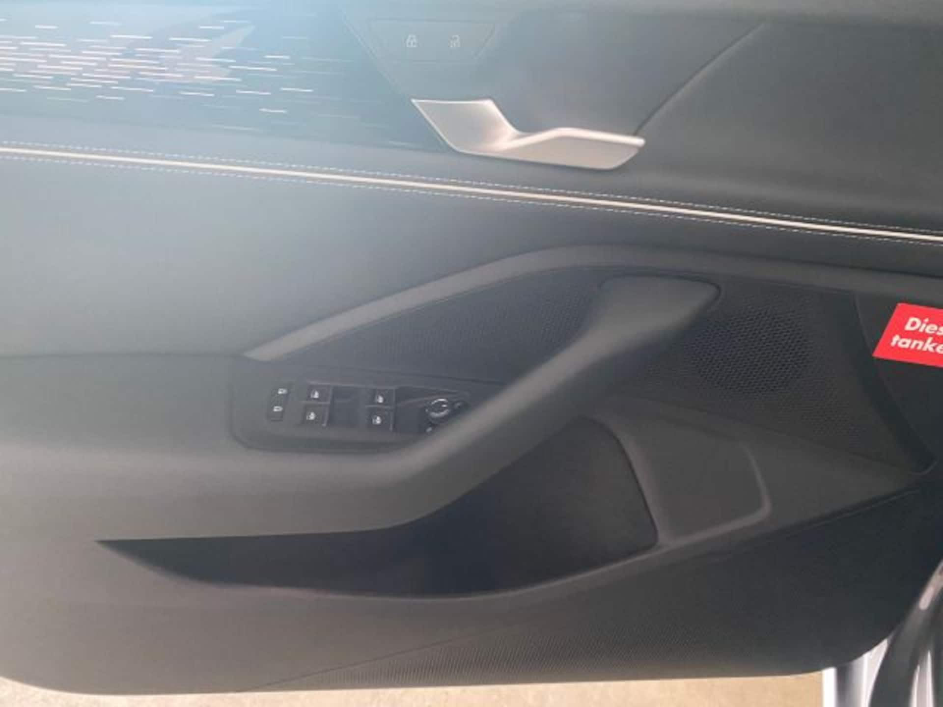 Volkswagen Passat Business