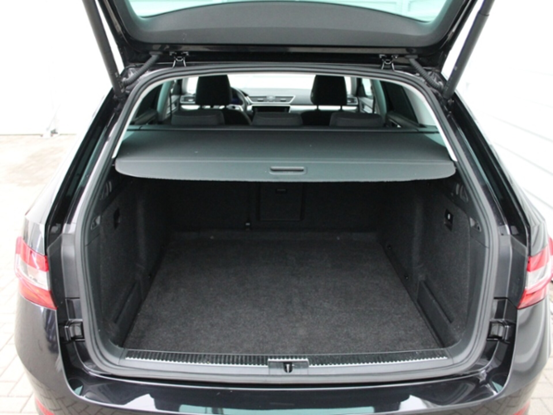 Skoda Superb Combi Ambition