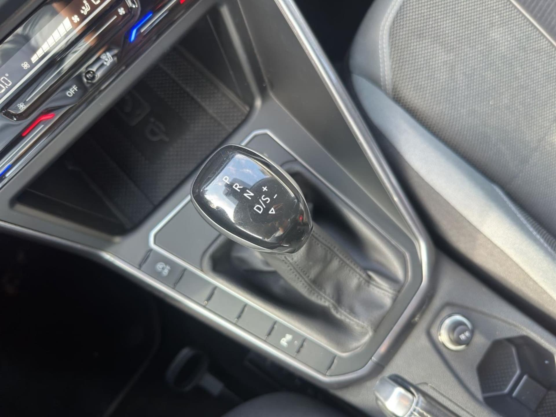 Volkswagen Polo Style