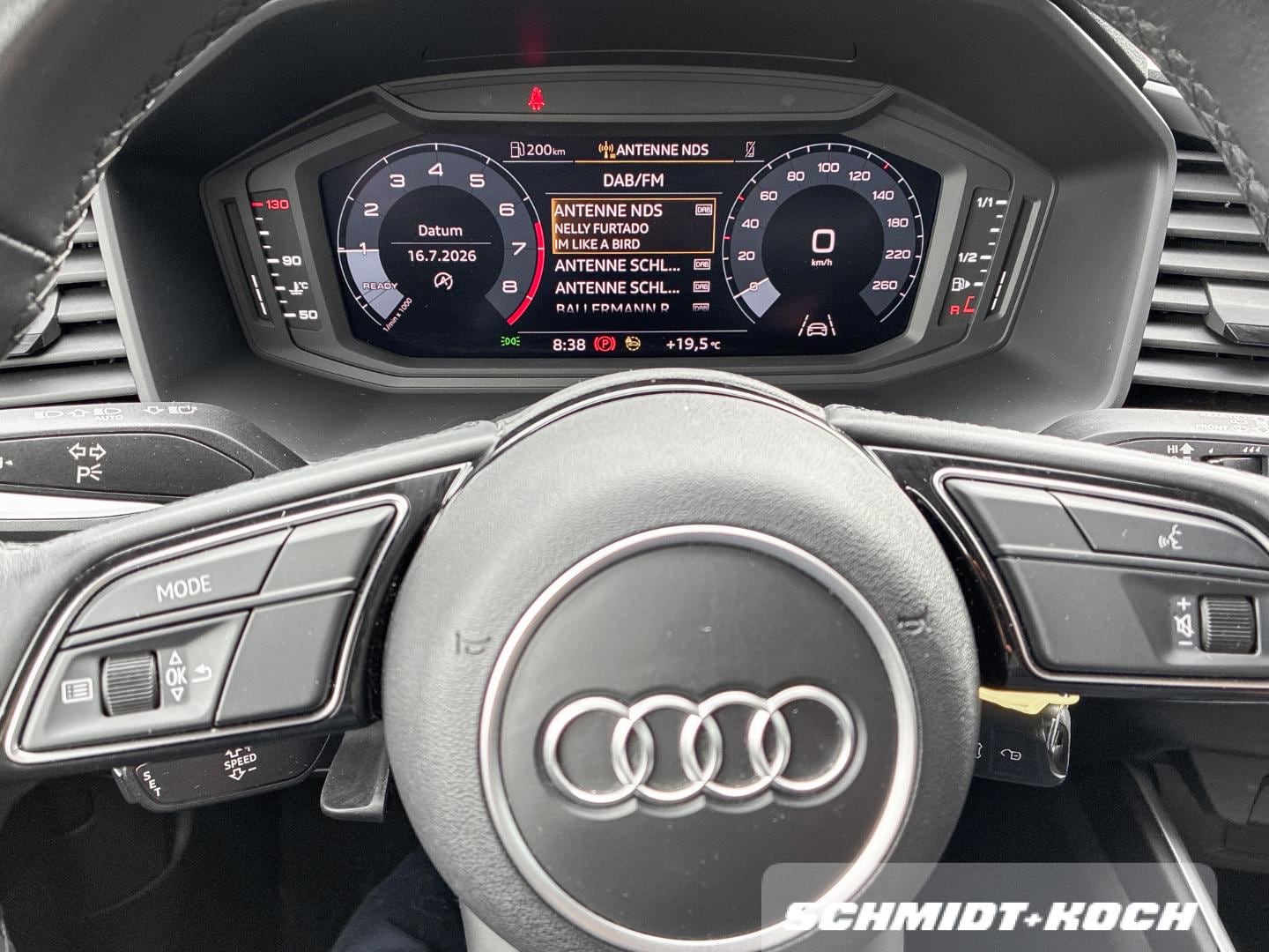 Bild über Audi A1 Sportback advanced 25 TFSI Schaltgetriebe - für weitere Informationen kontaktieren Sie den Audi Partner