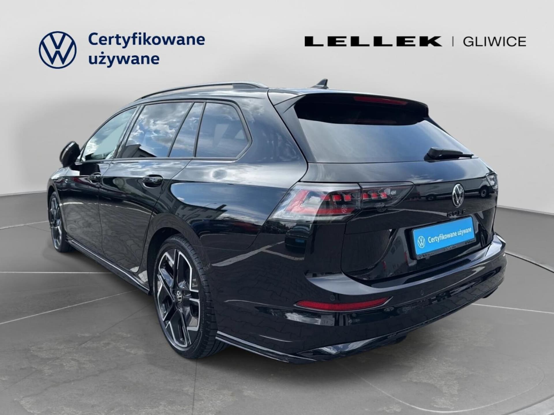 Volkswagen Golf Variant R-Line