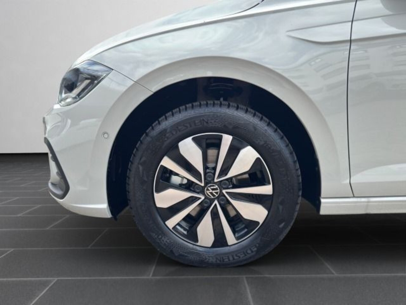 Volkswagen Polo – Bild 8