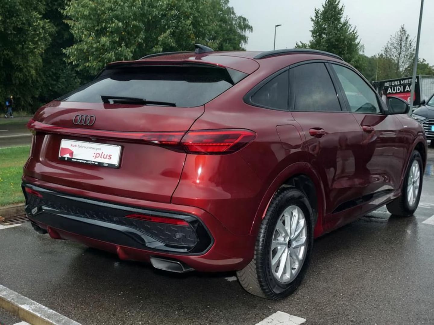 Bild über Audi Q5 Sportback TFSI 150 kW S tronic - für weitere Informationen kontaktieren Sie den Audi Partner