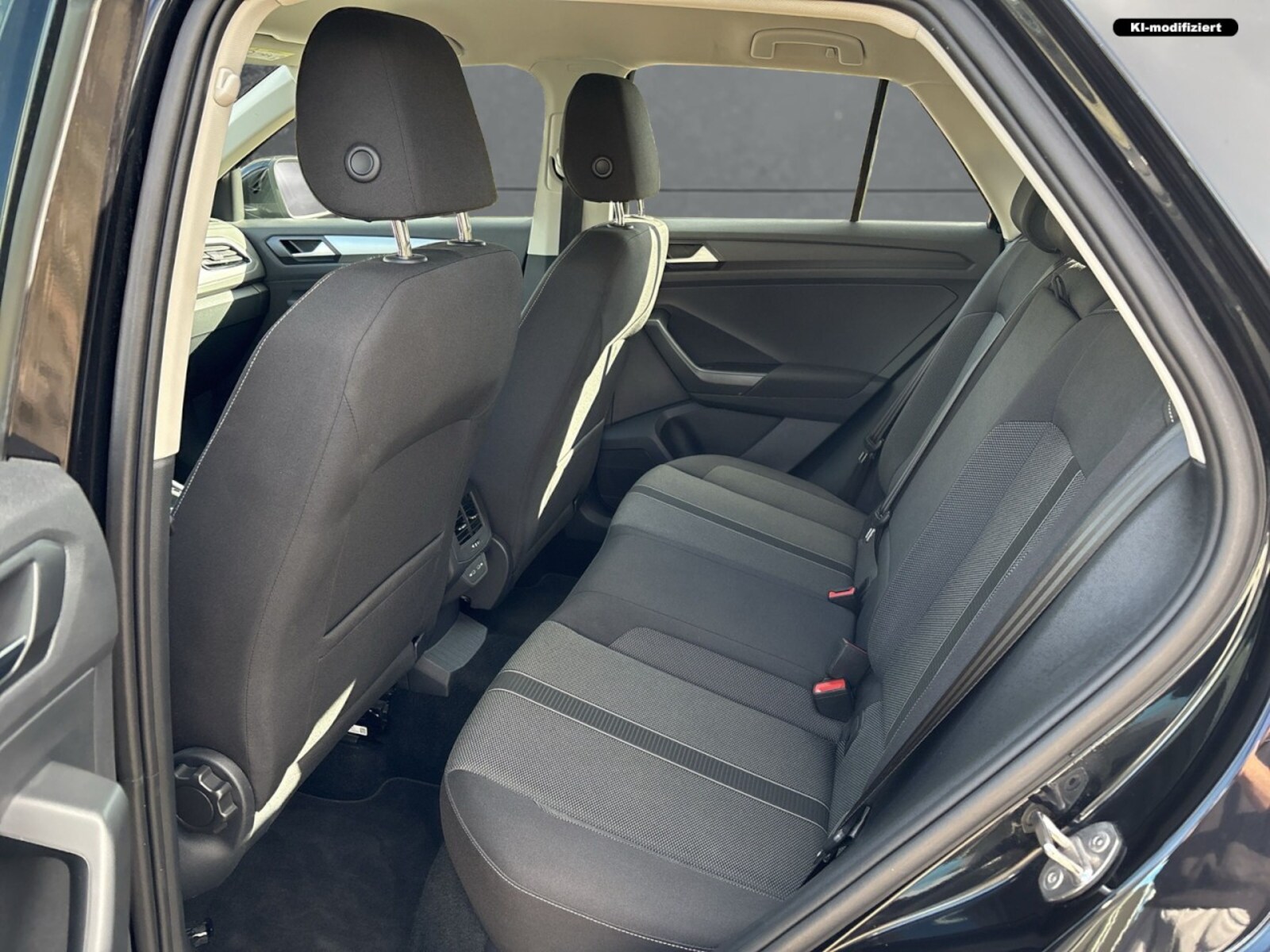 Volkswagen T-Roc – Bild 10