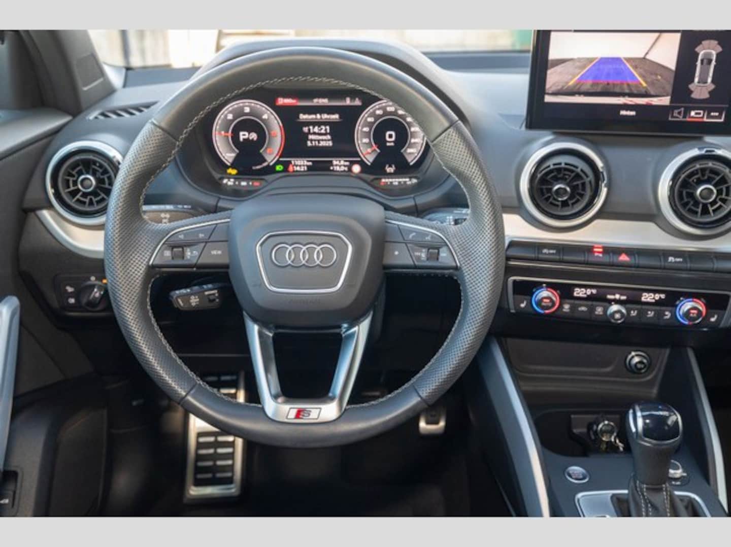 Bild über Audi Q2 advanced 35 TDI quattro S tronic - für weitere Informationen kontaktieren Sie den Audi Partner