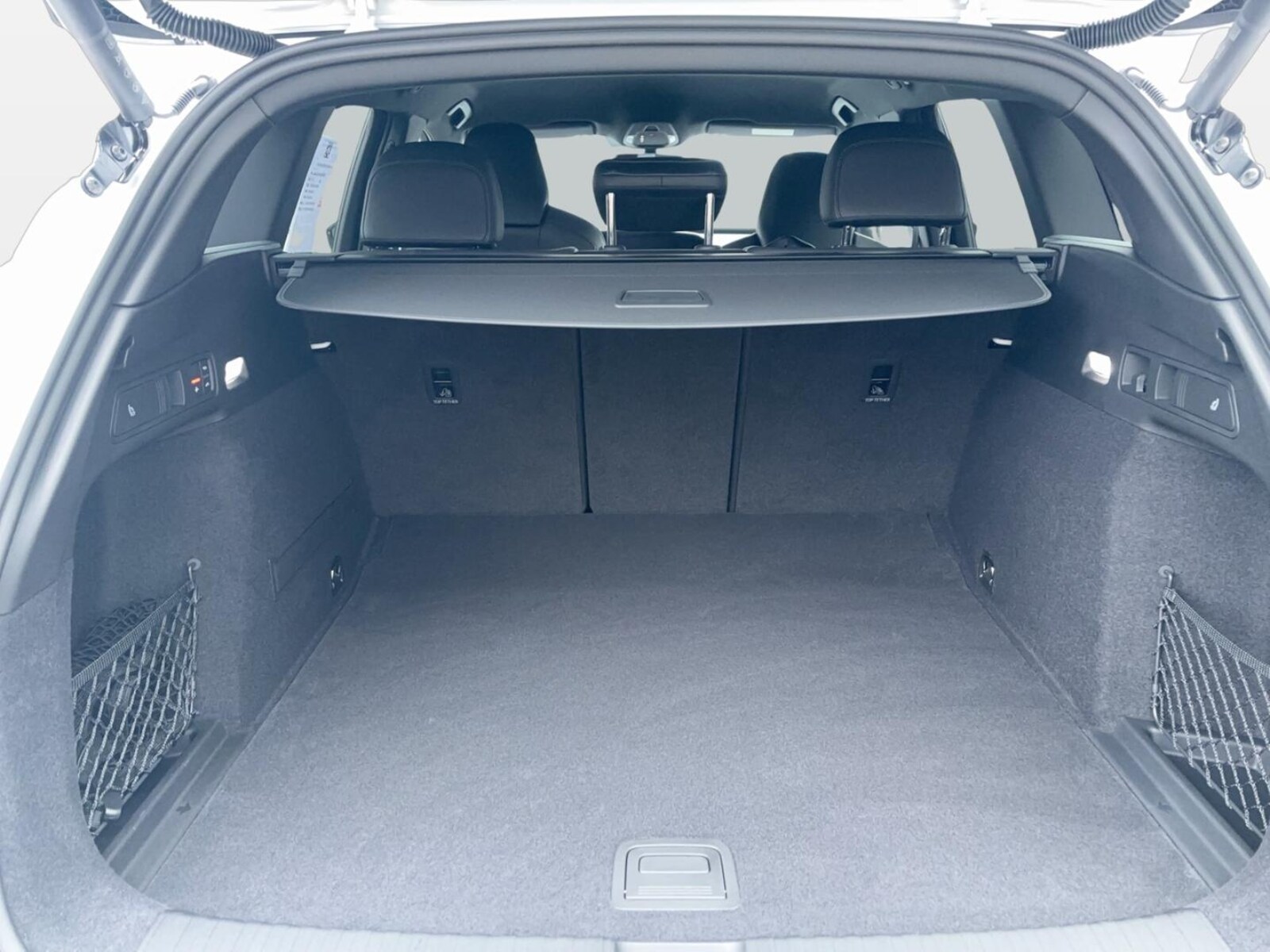 Audi Q6 e-tron – Bild 11