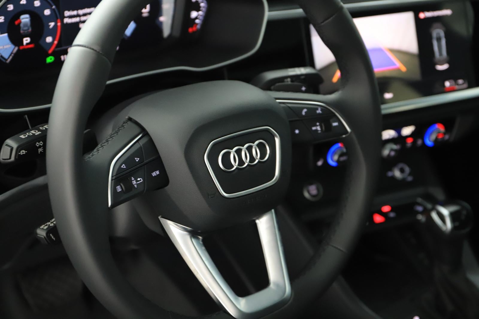 2025 Audi Q3 S Line Premium - Photo 16