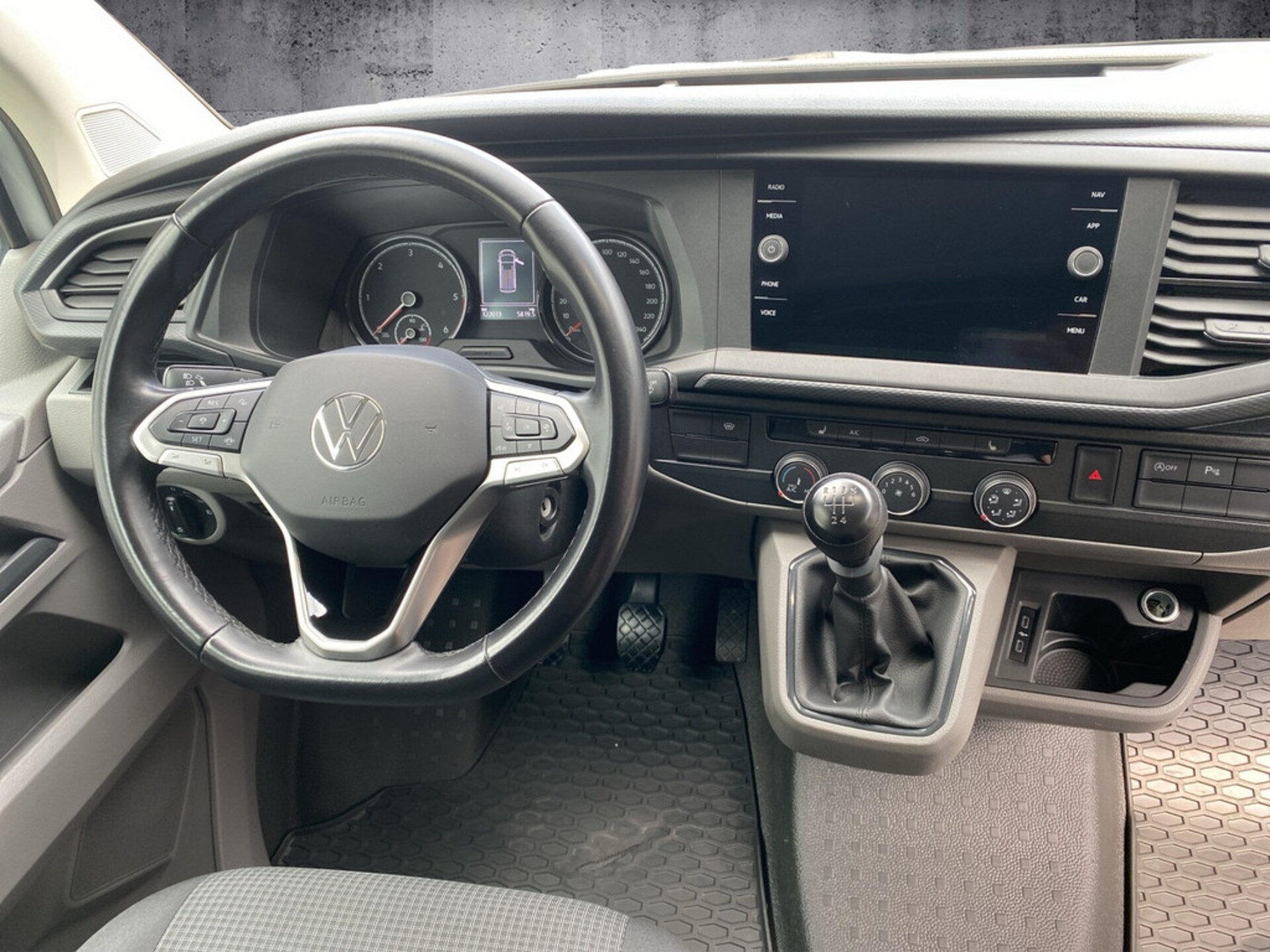Volkswagen T6.1 Transporter Kasten kurzer Radstand