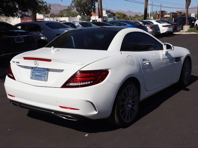 2019 Mercedes-Benz SLC 300