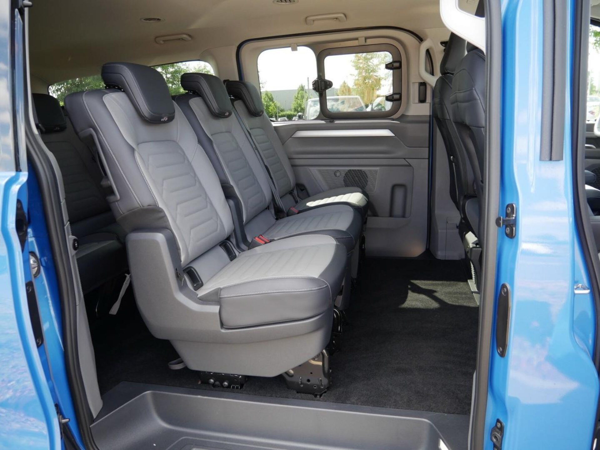 Volkswagen e-Caravelle Langer Radstand Style