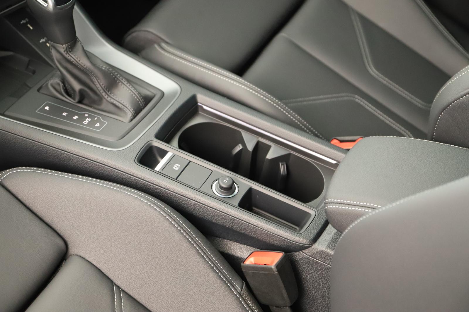 2025 Audi Q3 S Line Premium - Photo 17